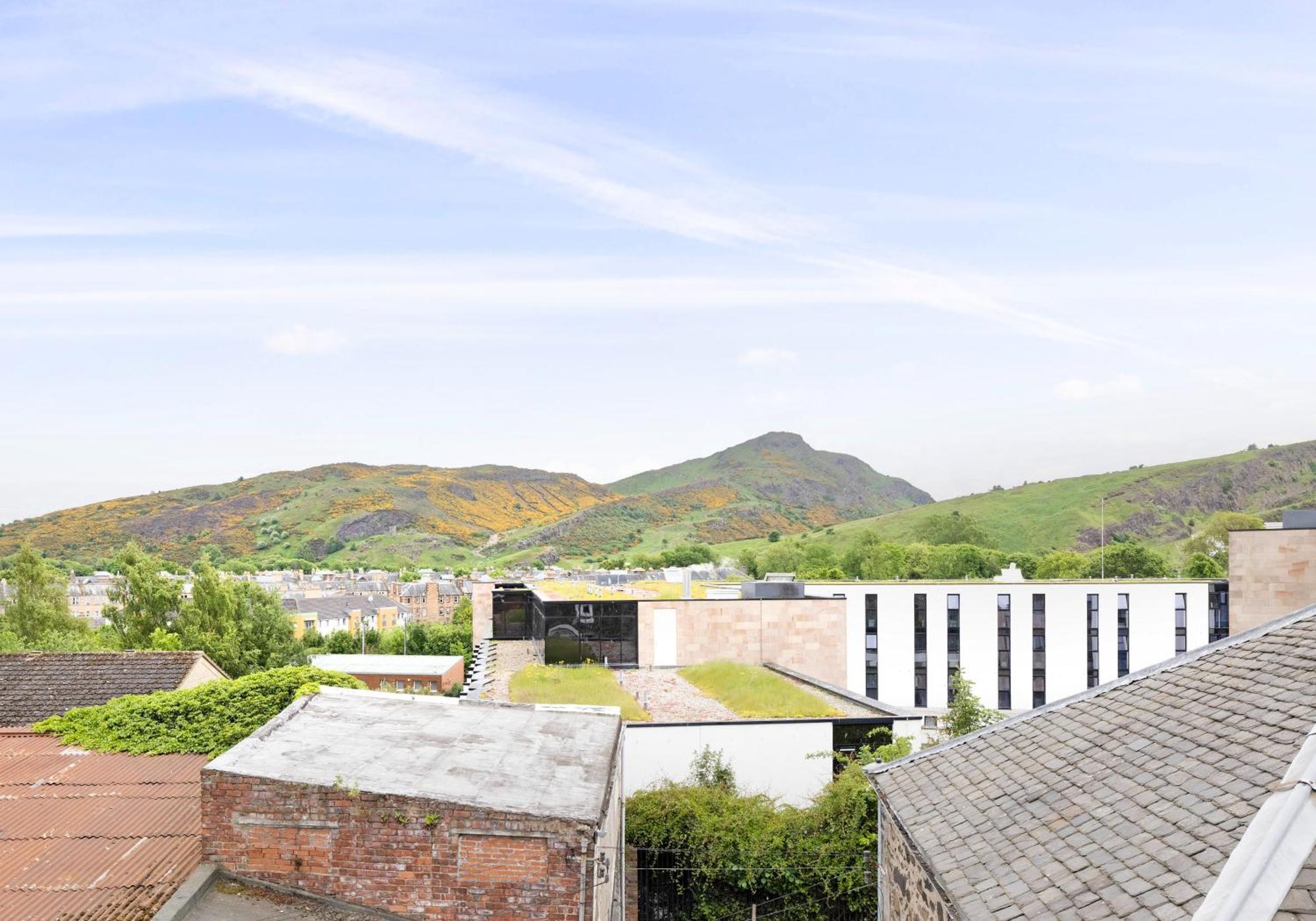 Charming Studios Near Holyrood Park & Calton Hill Edinburgh Bilik gambar