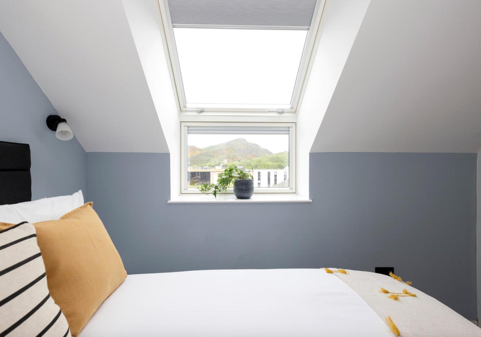 Charming Studios Near Holyrood Park & Calton Hill Edinburgh Bilik gambar