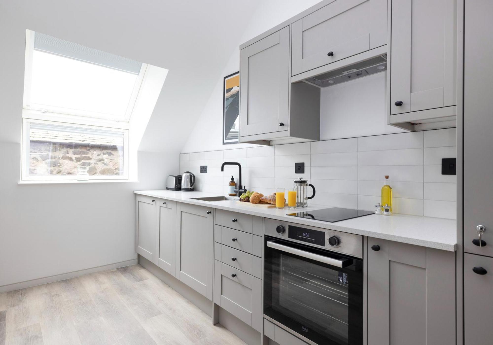 Charming Studios Near Holyrood Park & Calton Hill Edinburgh Bilik gambar