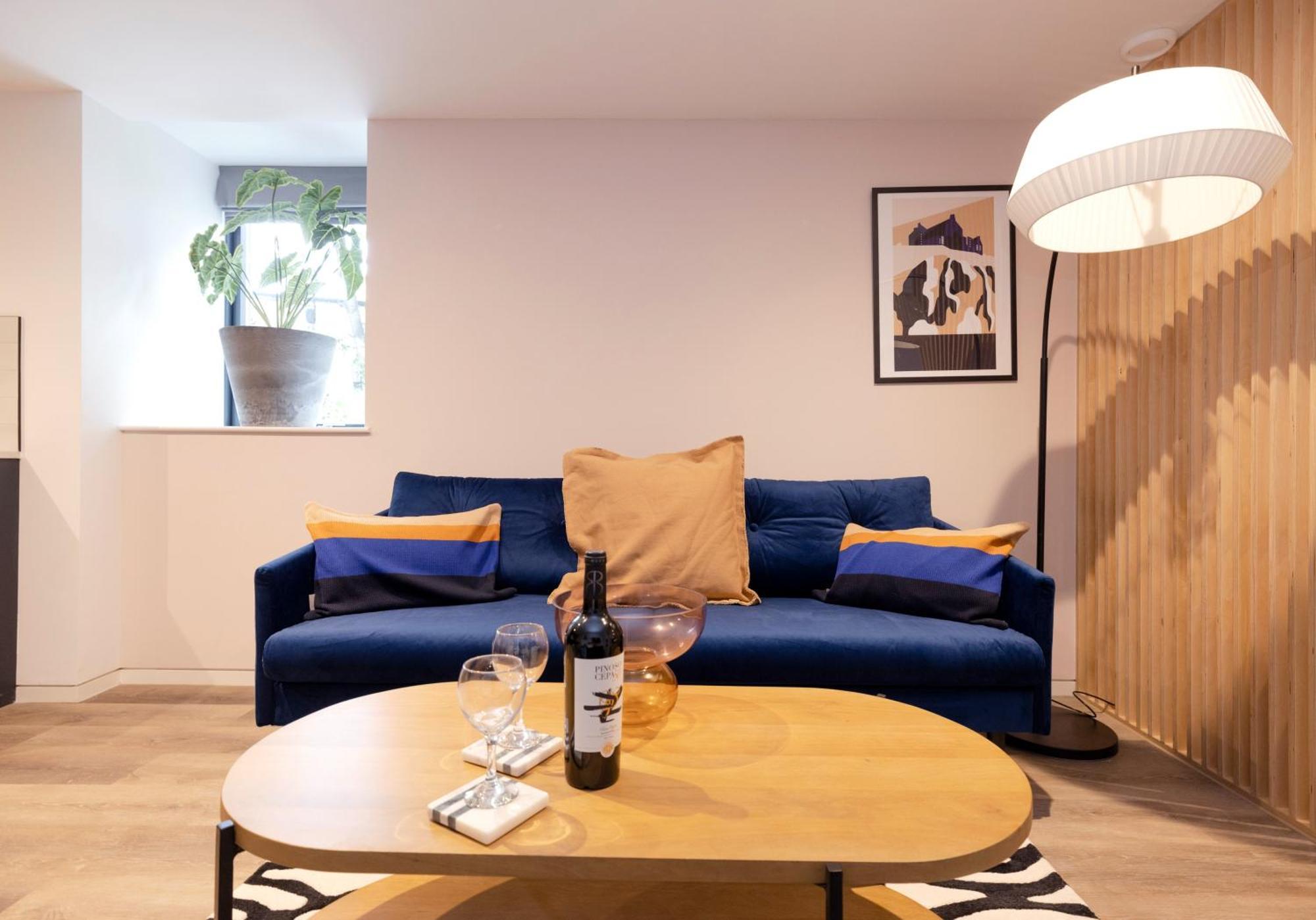 Charming Studios Near Holyrood Park & Calton Hill Edinburgh Bilik gambar
