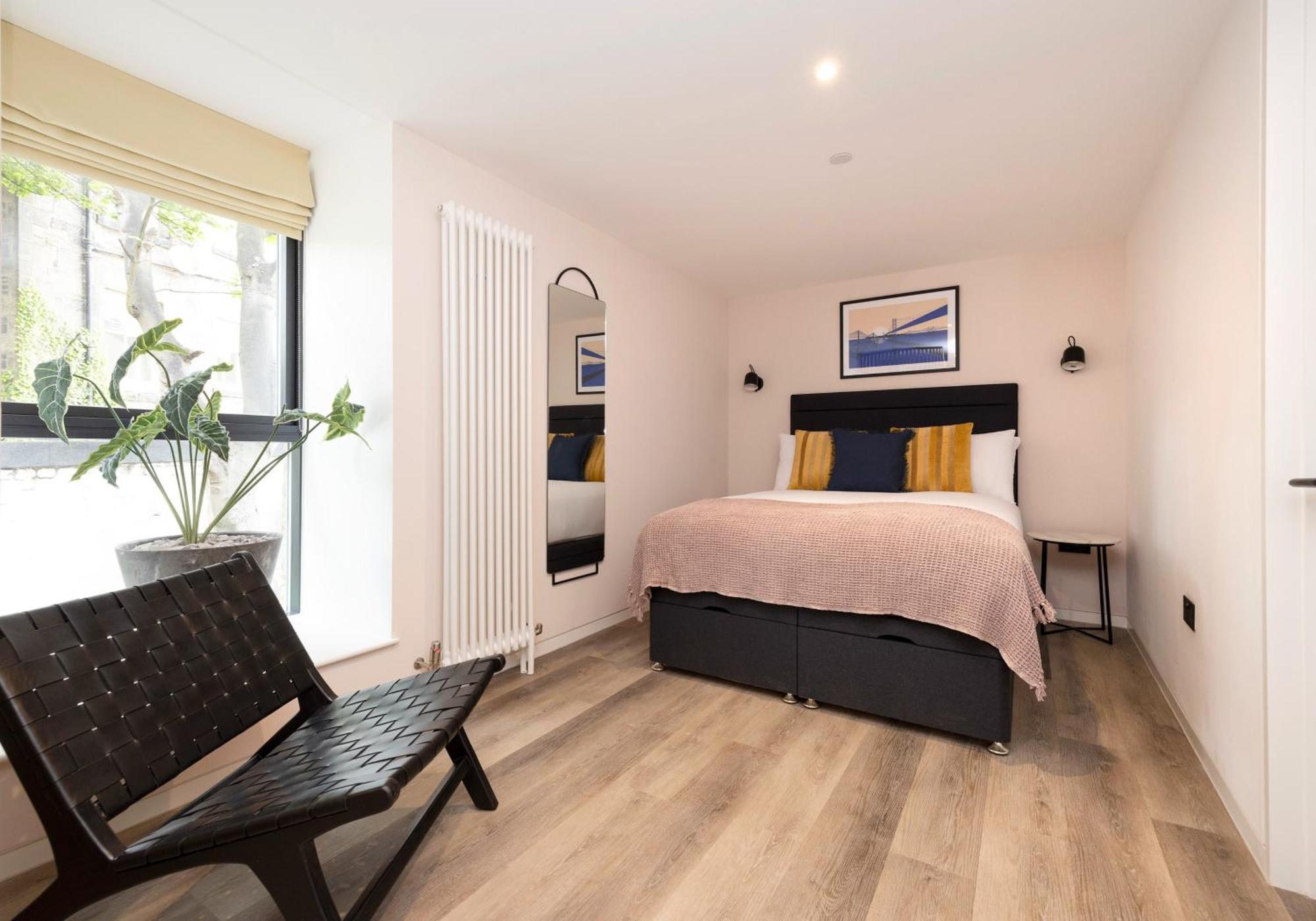 Charming Studios Near Holyrood Park & Calton Hill Edinburgh Bilik gambar