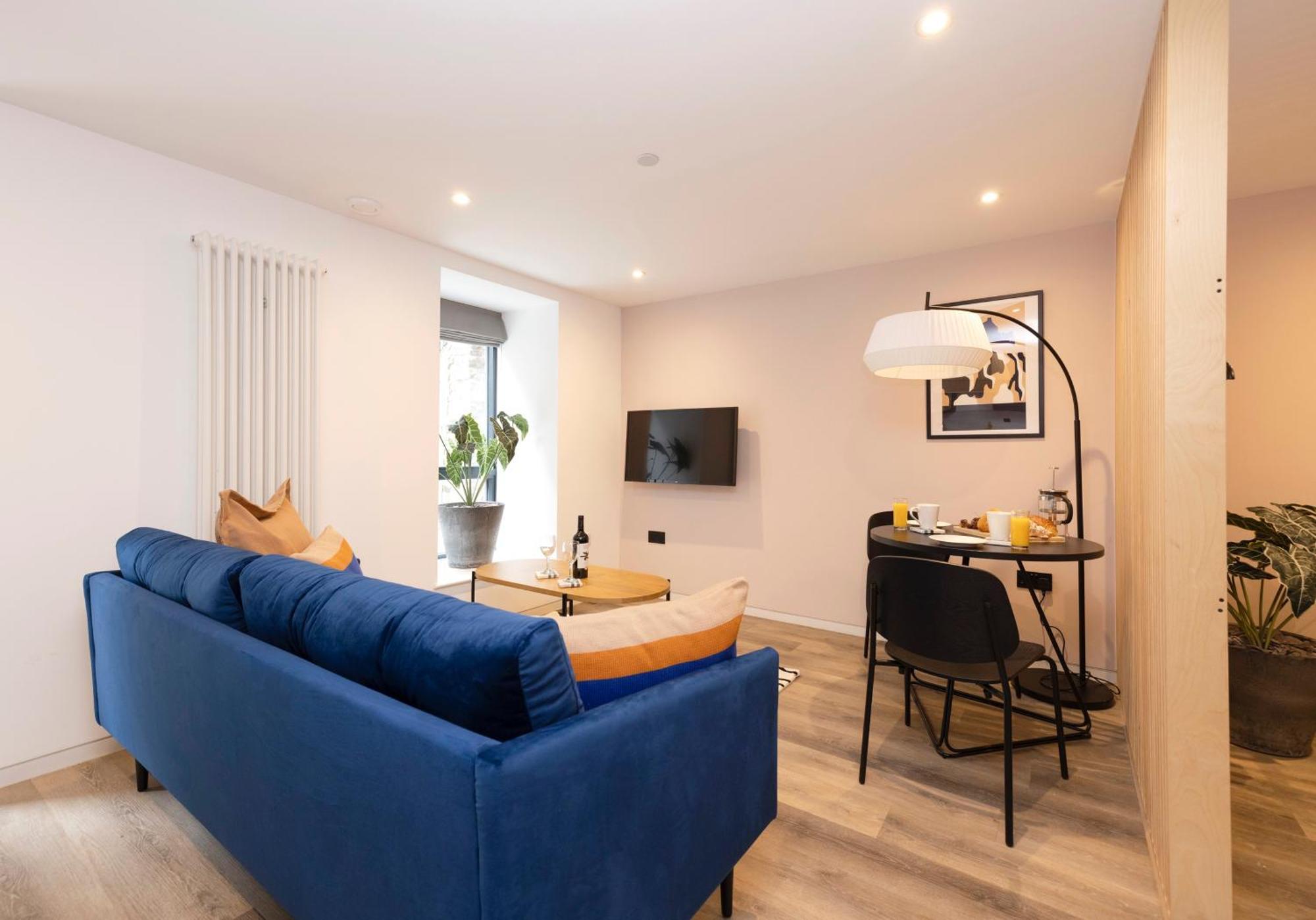 Charming Studios Near Holyrood Park & Calton Hill Edinburgh Bilik gambar